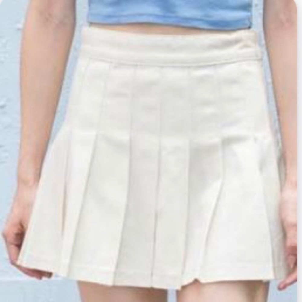 Brandy Melville Dana Skirt
